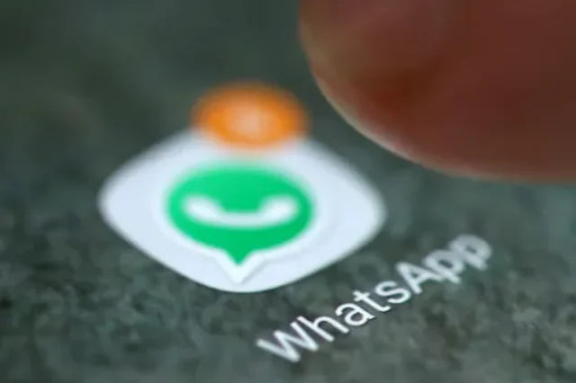 How to Download custom-made Stickers, frameworks on WhatsApp