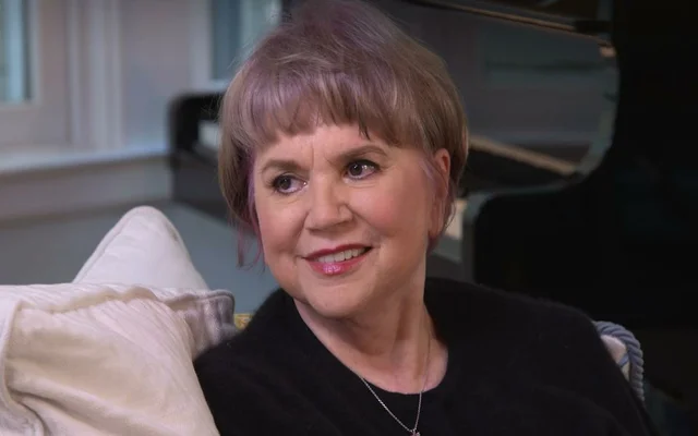 Native of Tucson Linda Ronstadt reveals about Parkinson in an interview with CBS