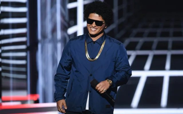 Bruno Mars becomes the star show ahead of the super bowl