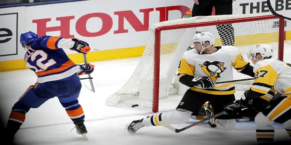 Penguins Game 1: ride Bailey’s rebound goal sends Islanders to OT win