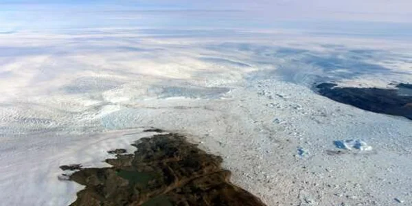Big U-turn: Key melting Gronland ice mass is growing once more