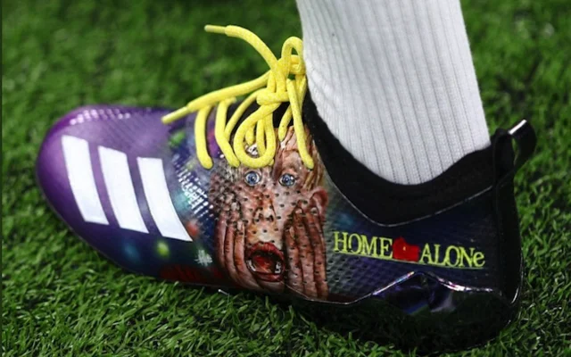 Stefan Diggs Broke out Some Amazing" once Homes " Cleats on Sunday